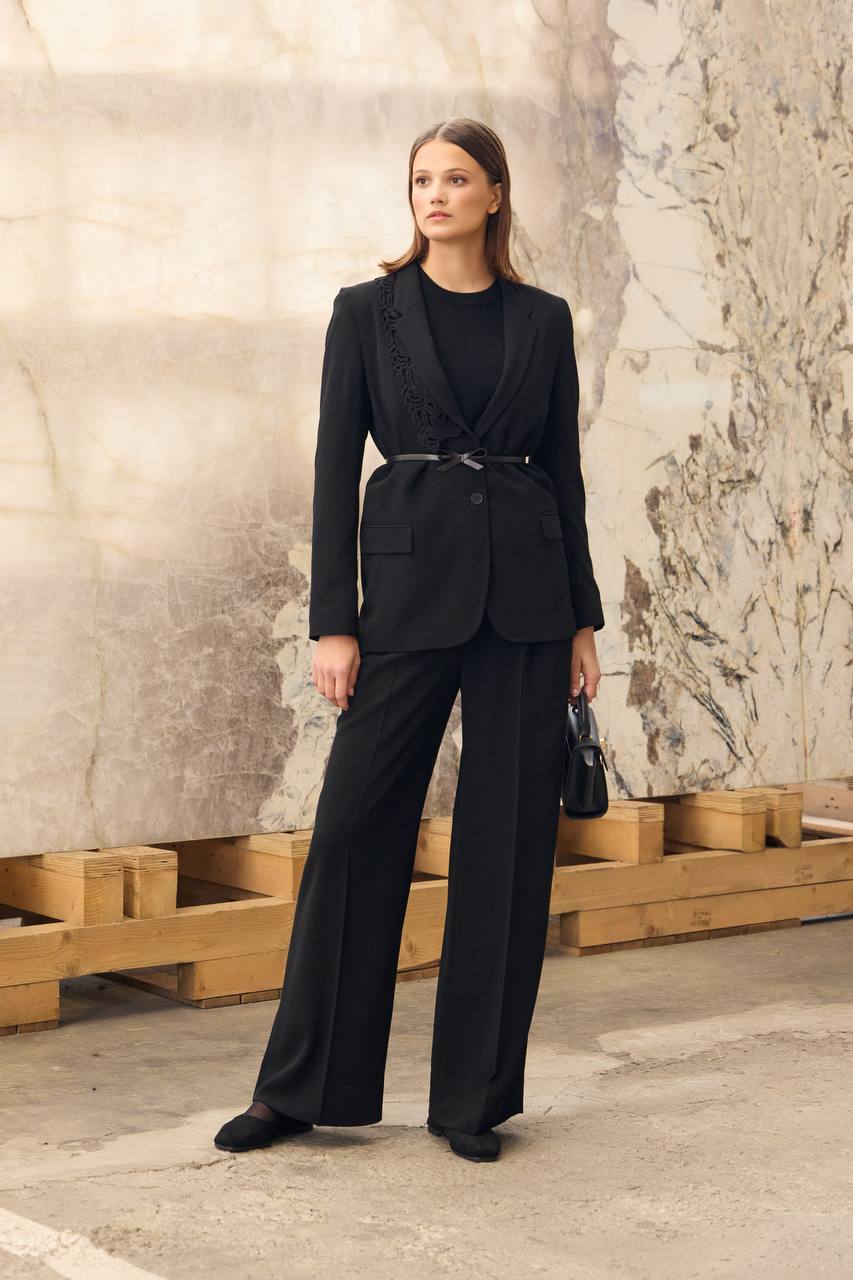 Classic Wide Trouser