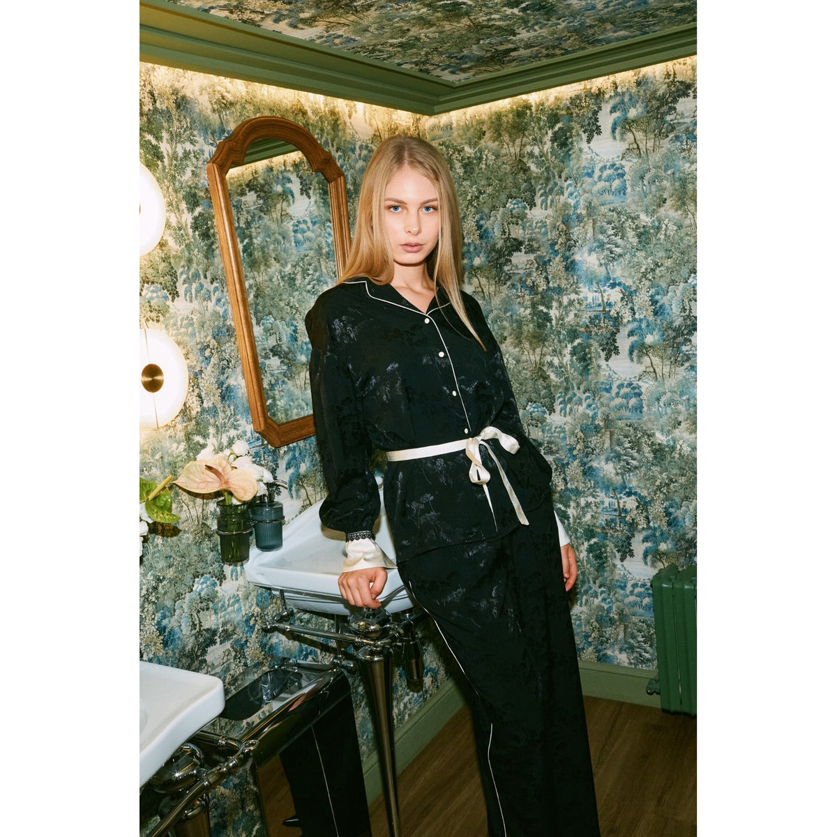 Black Jacquard Costume Set