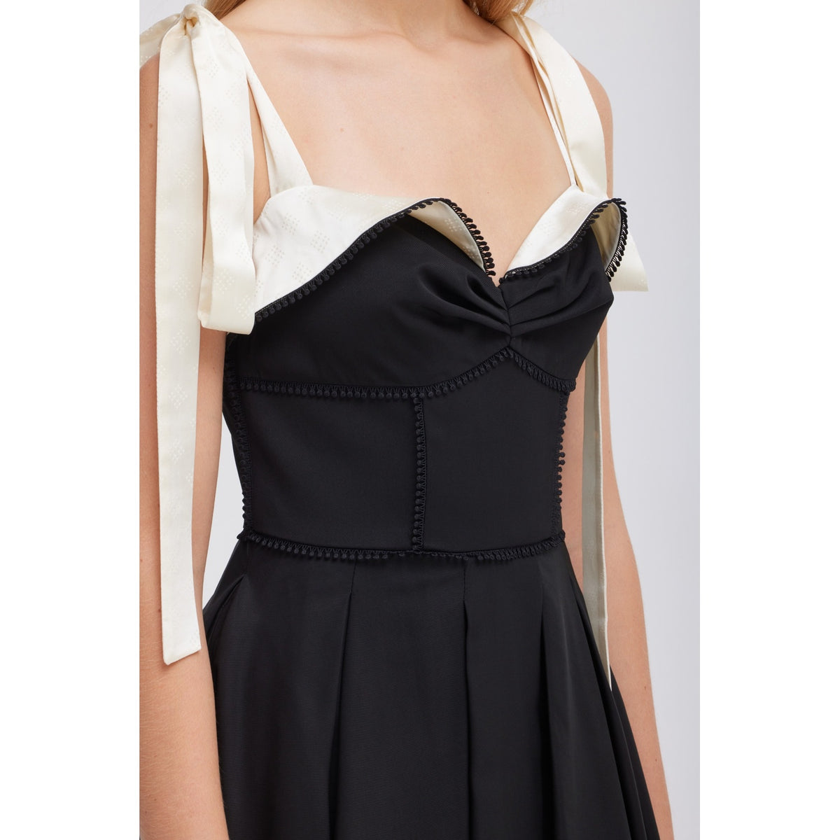Elodie Black Midi Dress