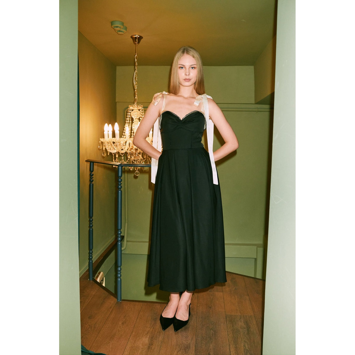 Elodie Black Midi Dress